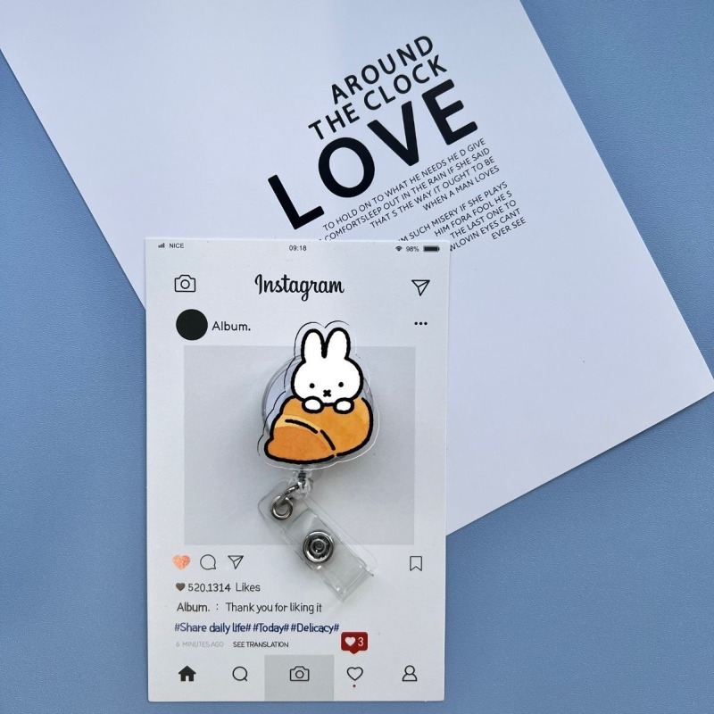 かわいいミッフィーの伸縮式IDバッジリールカードホルダークリ - Kawaii Tech Accessories のレビューと価格